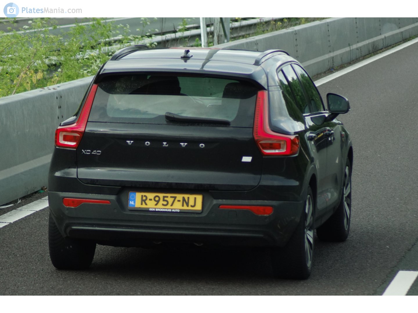 R-957-NJ, Volvo XC40 / EX40 1st gen (536), 2017–