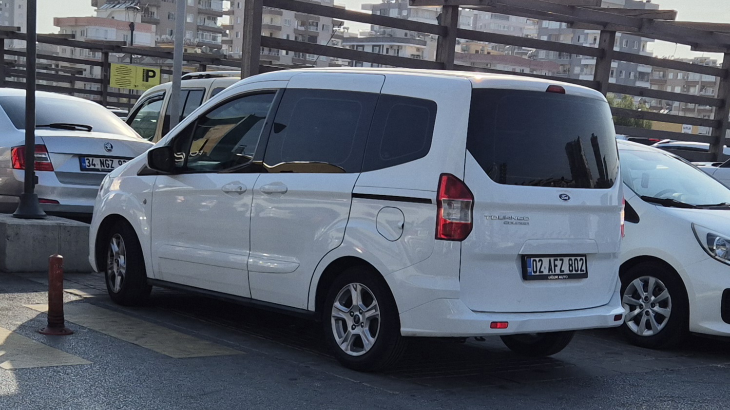 02 AFZ 802, Ford Tourneo Courier 1st gen (B460/JU2), 2014–