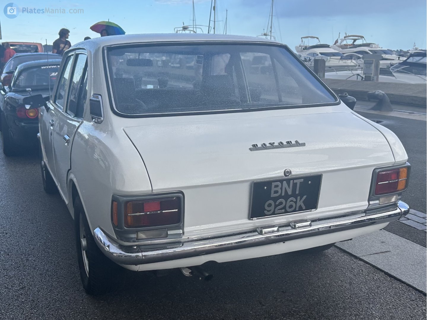 BNT926K, Toyota Corolla 2nd gen 4-door Sedan (E20), 1970–1974