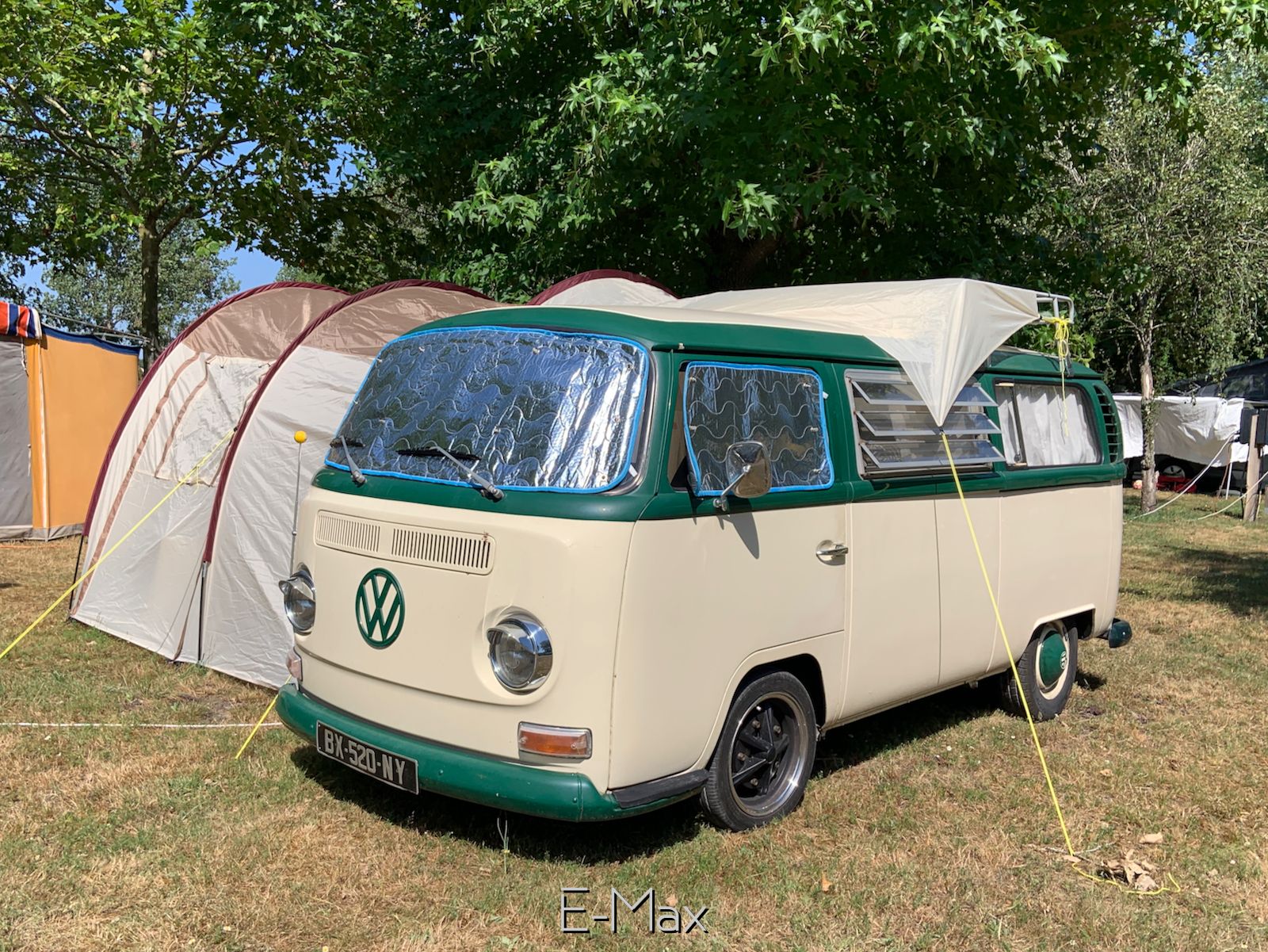 BX-520-NY, Volkswagen Kombi 2nd gen Bus/Kombi Van (T2a), 1967–1972