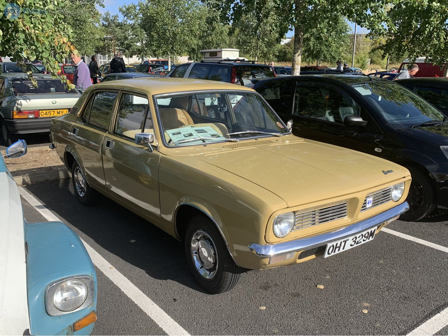 OHT329M, Morris Marina 1st gen Sedan (ADO28), 1971–1980