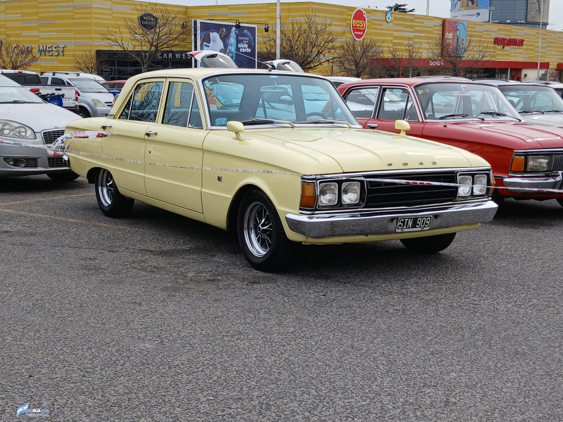 SIN 909, Ford Falcon 1st gen Sedan (AR-market), 2nd facelift, 1973–1978