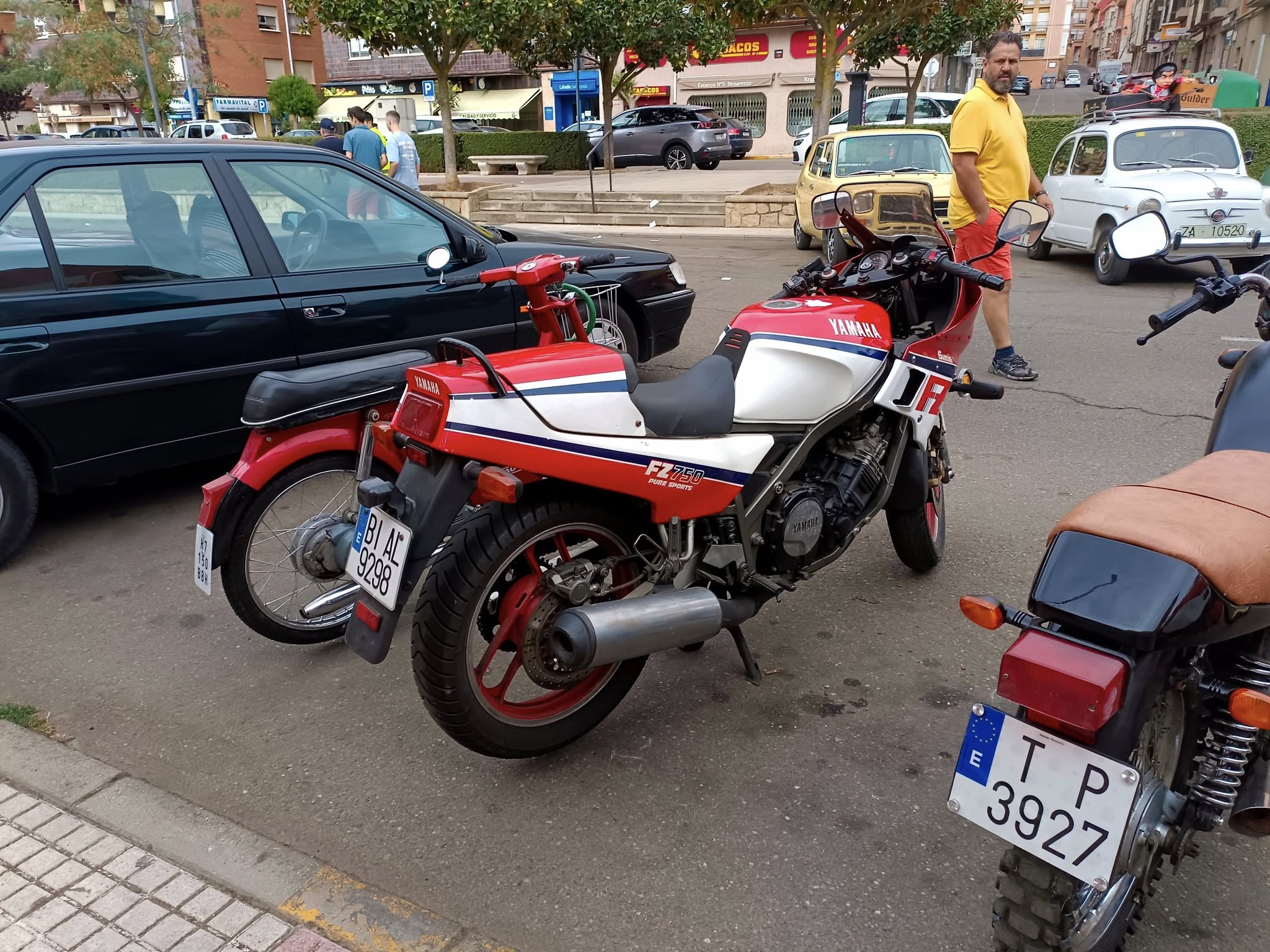 BI 9298 AL, Yamaha FZ 400/600/700/750, 1984–1991