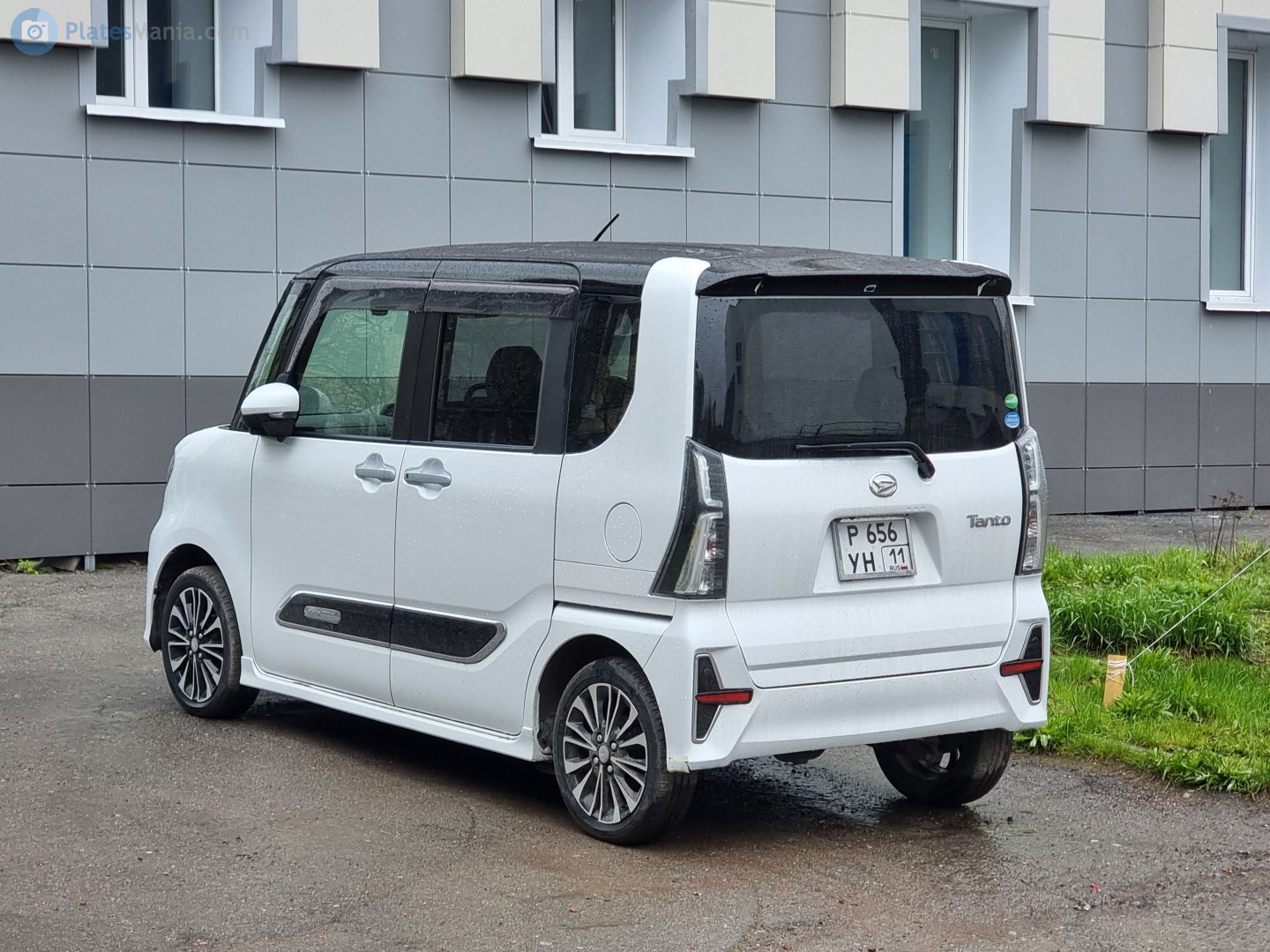 р 656 ун 11, Daihatsu Tanto 