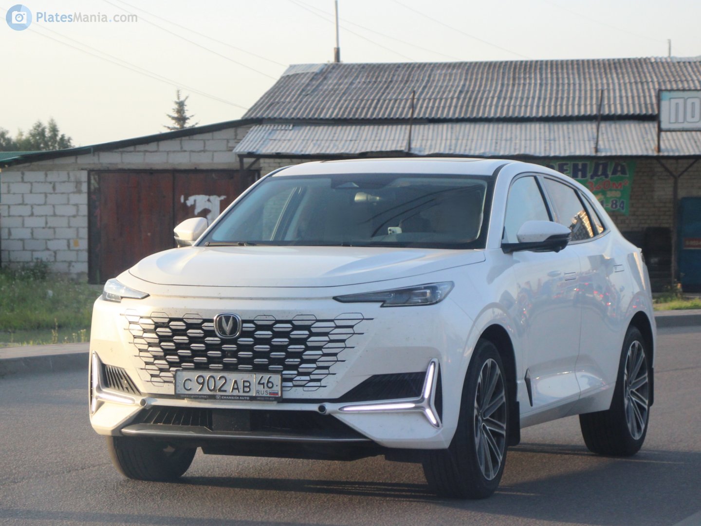 с 902 ав 46, Changan (Chana) UNI-K 