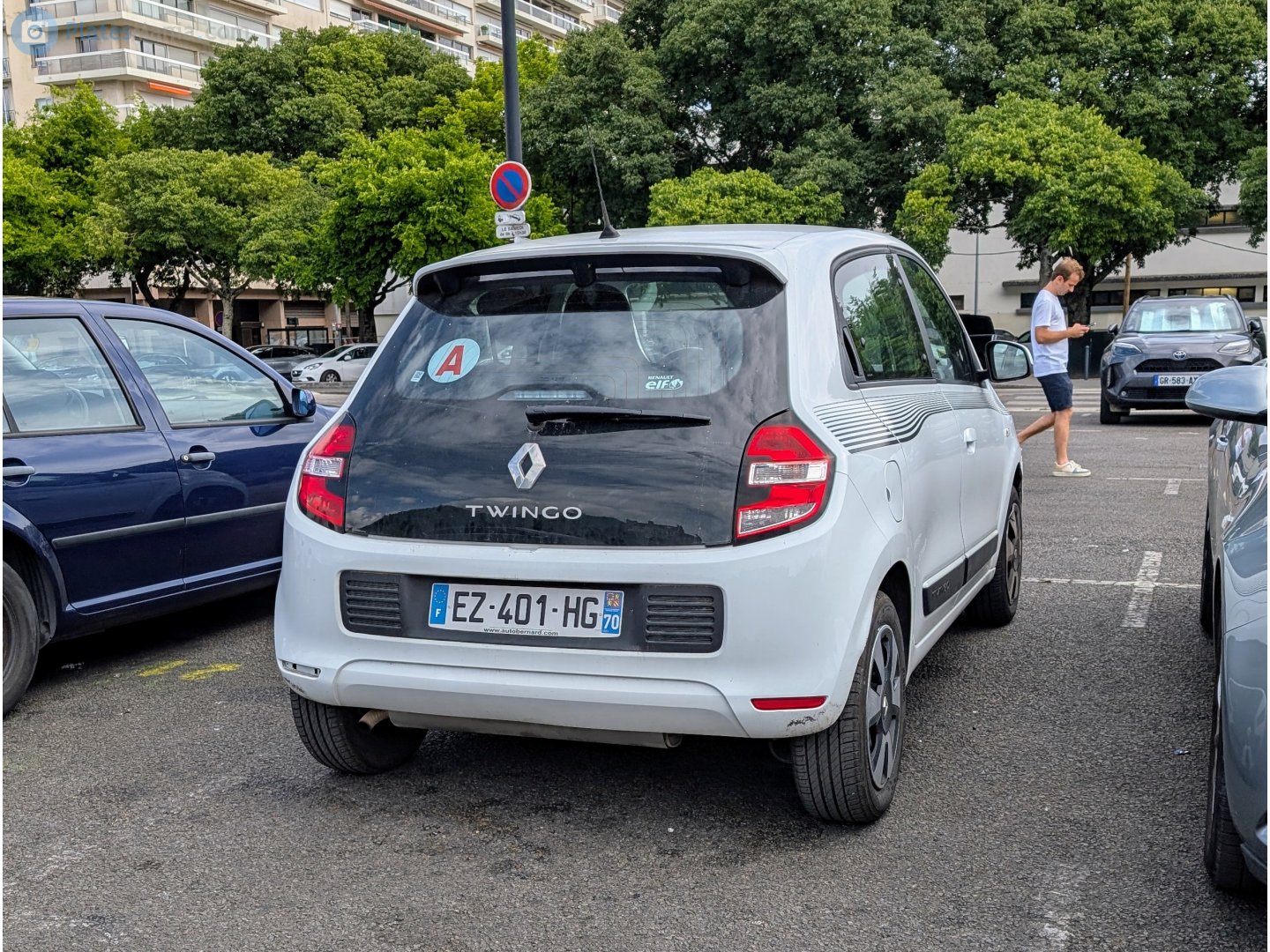 EZ-401-HG, Renault Twingo 3rd gen (B07), 2014–2023