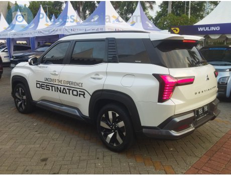 L 1196 PRK, Mitsubishi Destinator