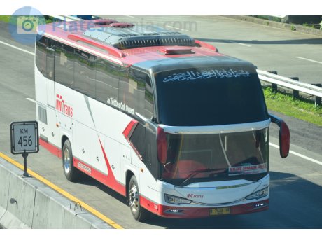N 7432 UF, Volvo B8R