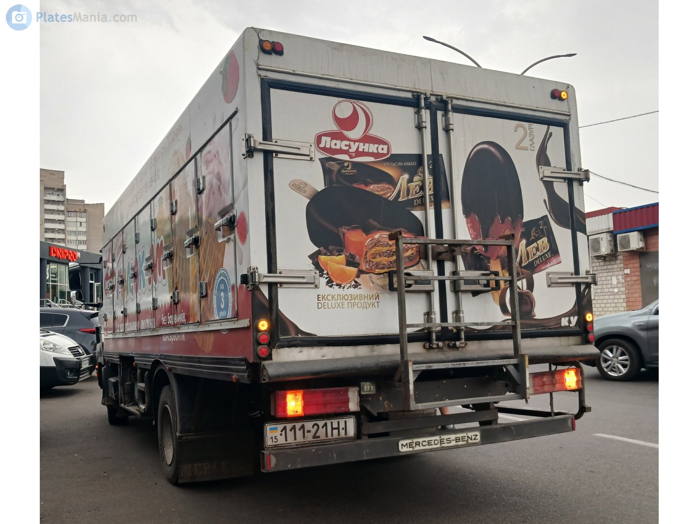 15 111-21 HI, Mercedes-Benz LK-Series 1st gen, 1984–1998