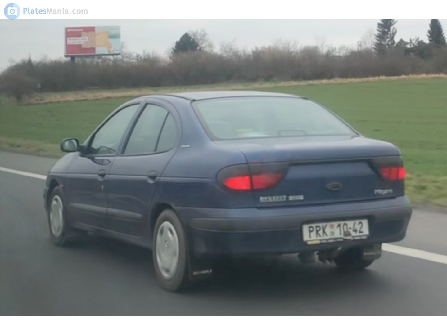 PRK 10-42, Renault Mégane 1st gen Classic Sedan (L64), 1996–1999