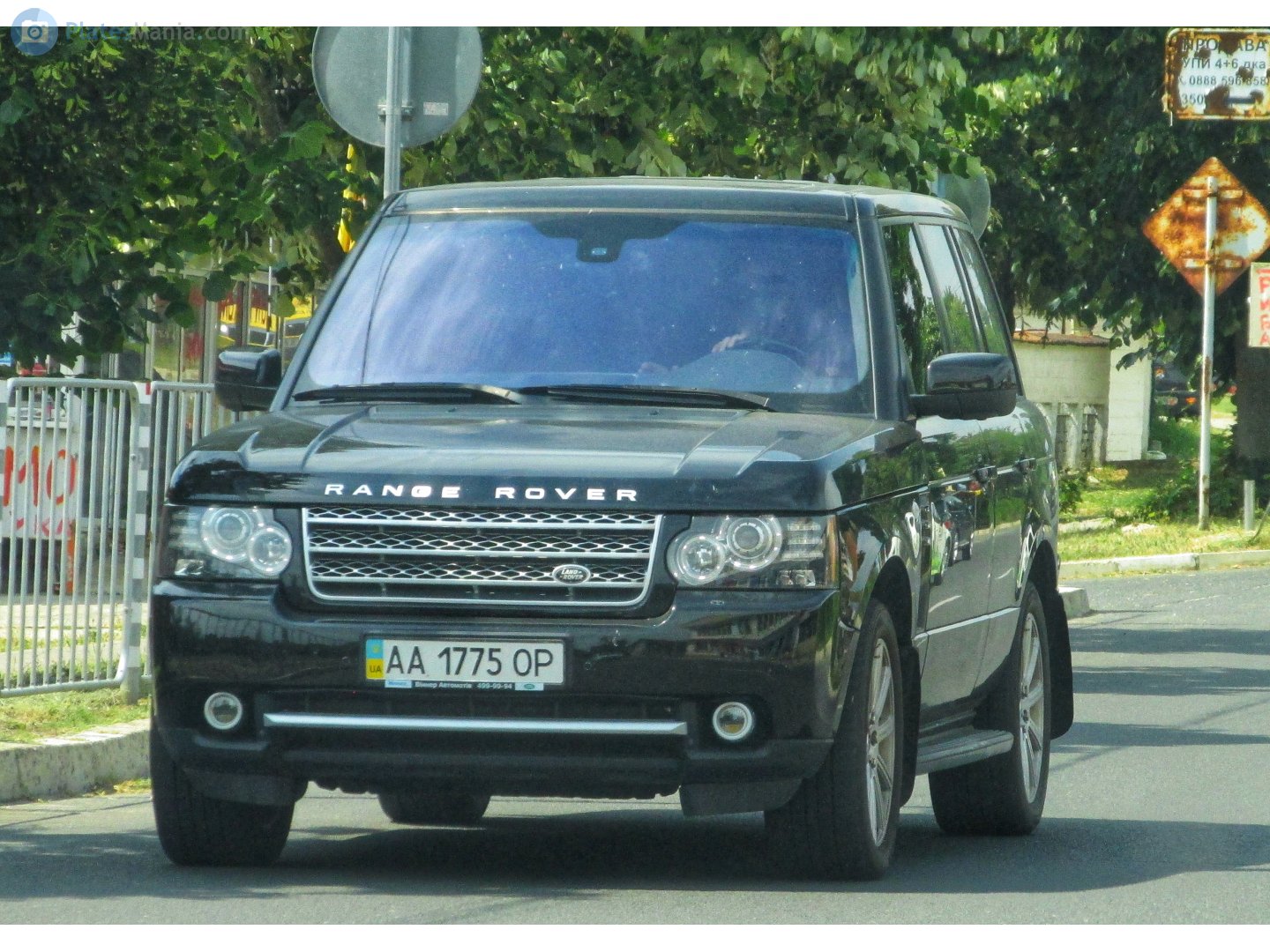 AA 1775 OP, Land Rover Range Rover 3rd gen (L322), 2002–2012