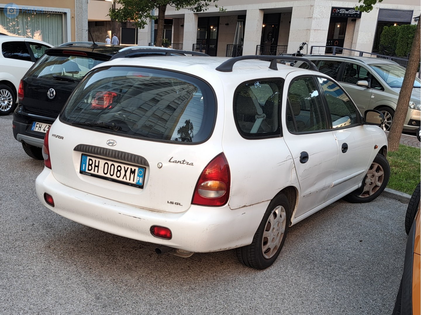 BH 008 XM, Hyundai Lantra 2nd gen Wagon (J3), facelift, 1998–2000