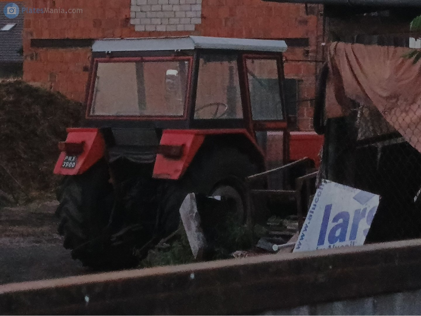 PWX 3900, Ursus C-Series C-350/C-355/C-355M/C-360/C-360-3P, 1971–1998