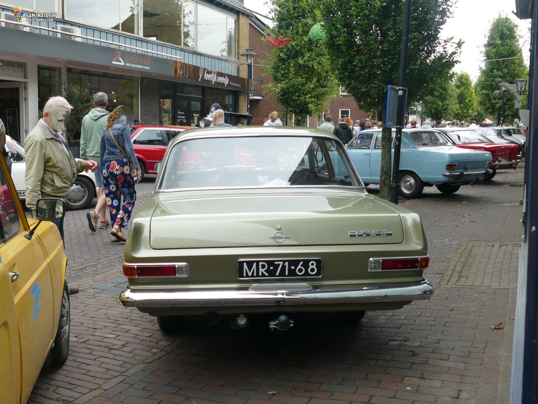 MR-71-68, Opel Rekord 1st gen 2-door Sedan (A), 1963–1965