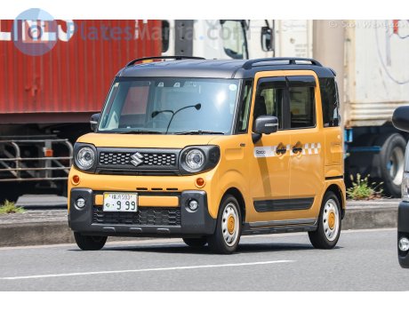 横浜 593 ね 999, Suzuki Spacia