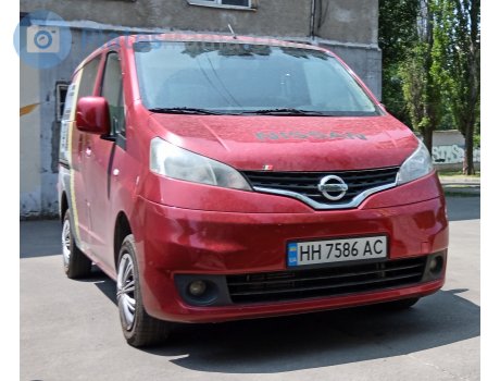 HH 7586 AC, Nissan NV200