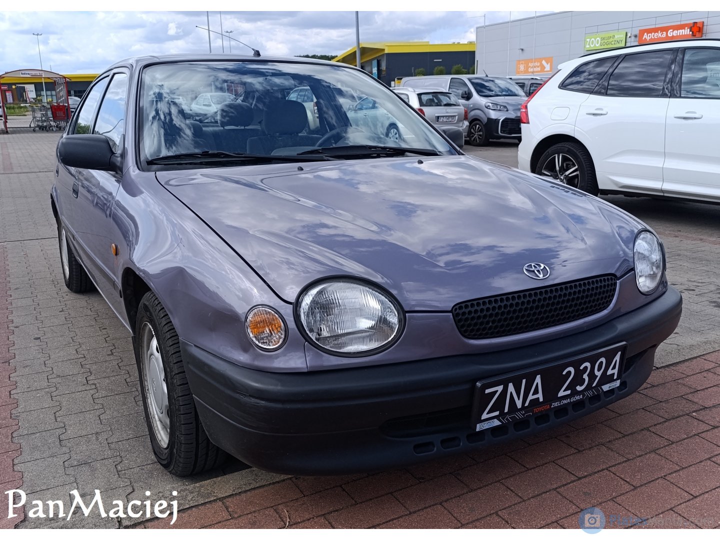 ZNA 2394, Toyota Corolla 8th gen Liftback (E110), 1995–2001