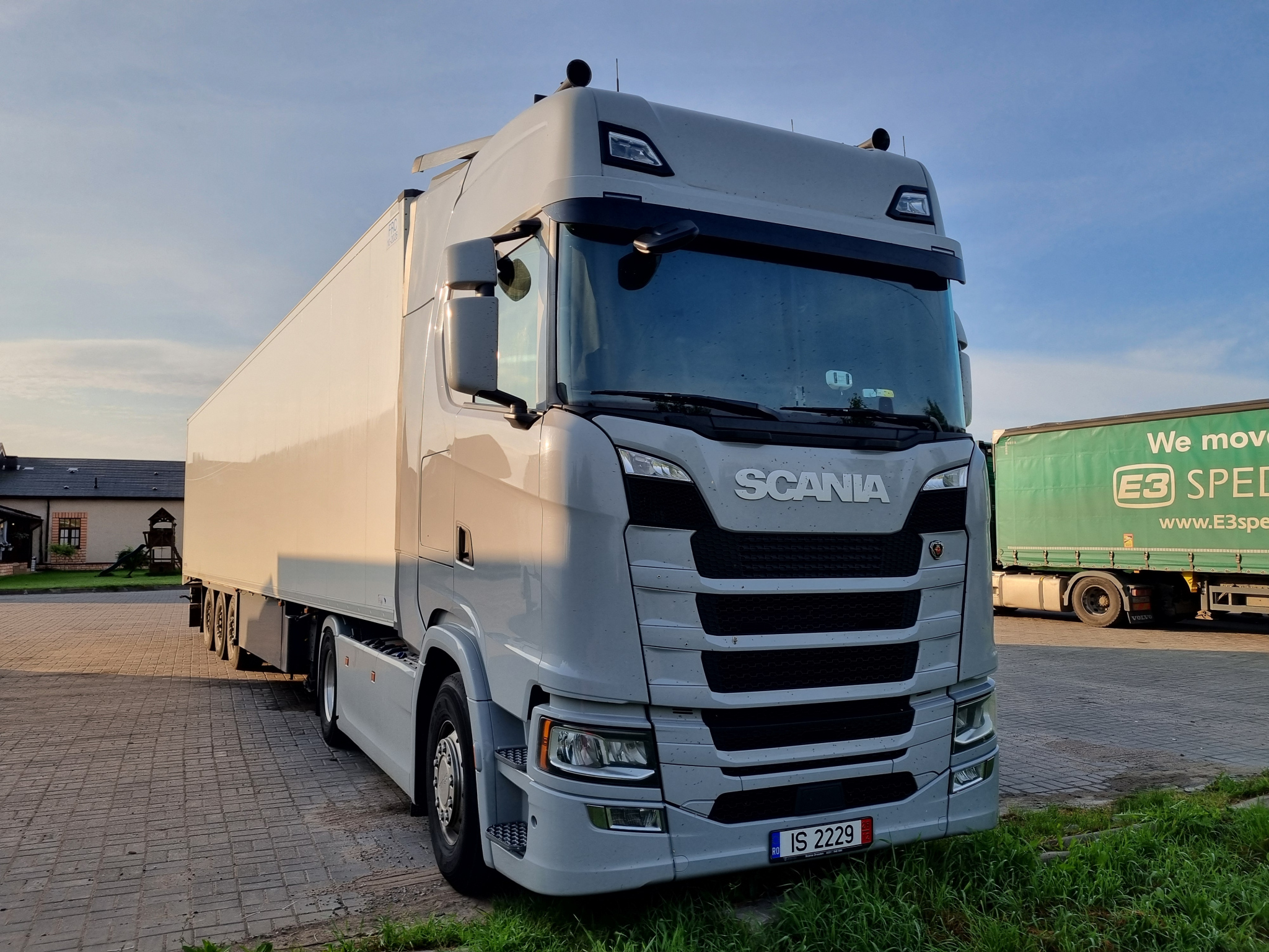 IS 2229, Scania S-Series 1st gen, 2016–