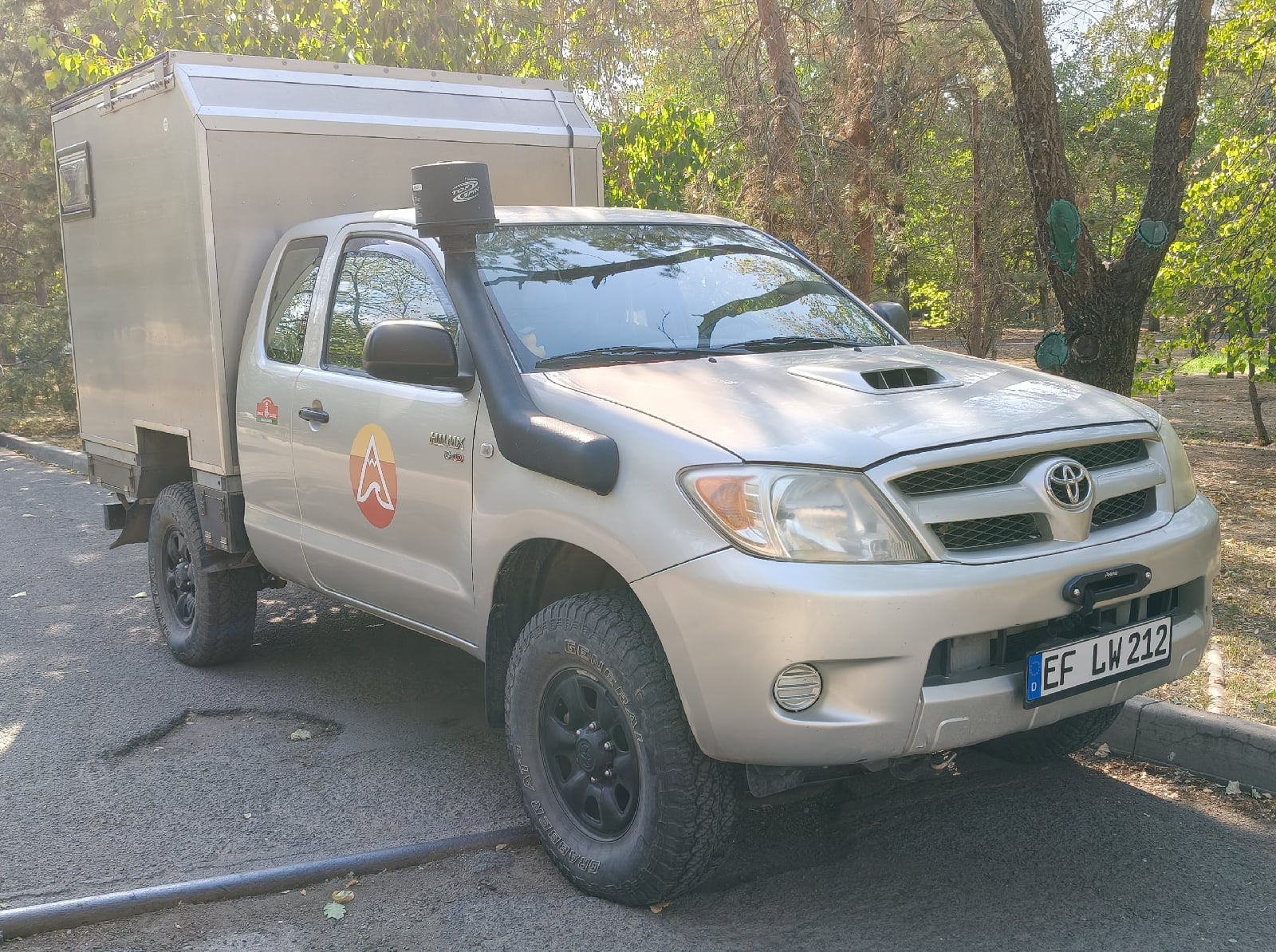 EF LW 212, Toyota Hilux 7th gen (AN10/AN20/AN30), 2004­–2011