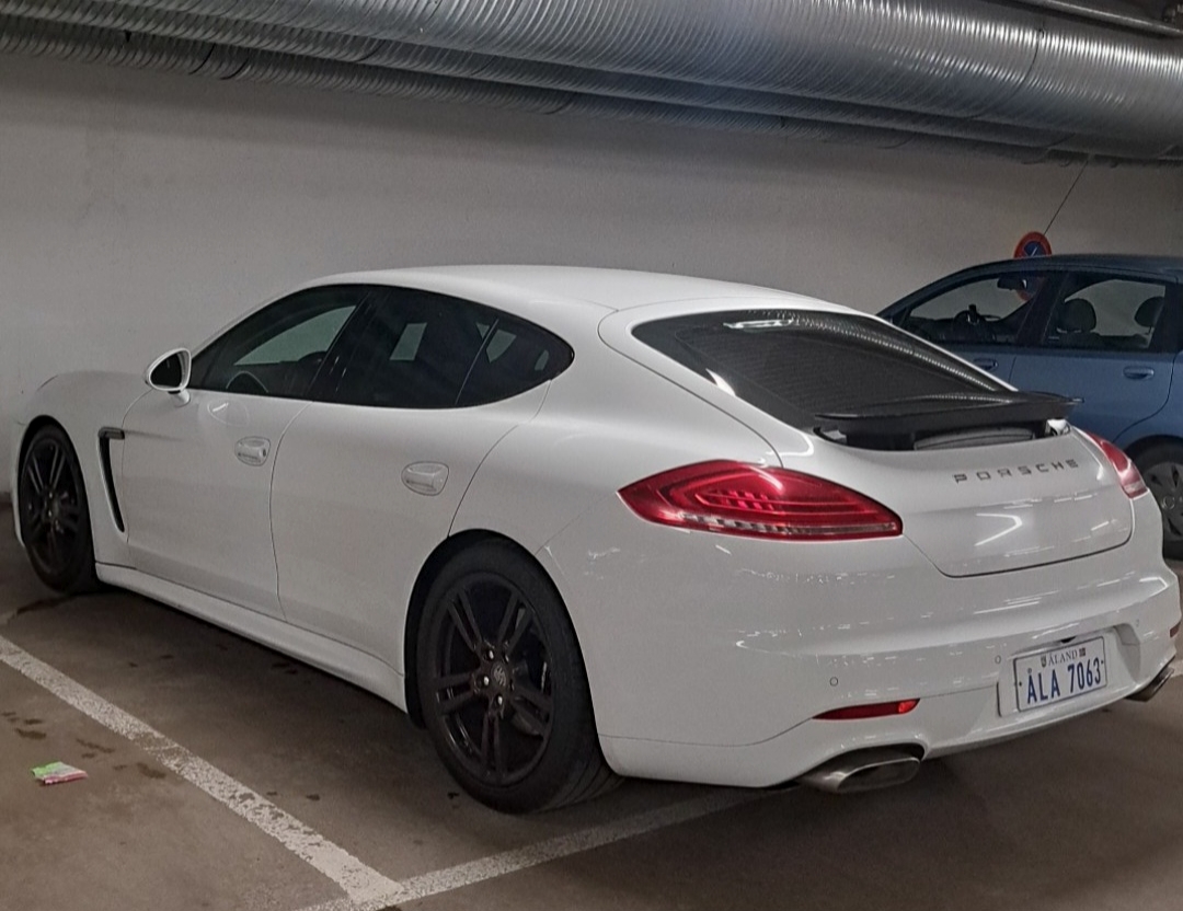 ÅLA 7063, Porsche Panamera 1st gen (970), facelift, 2013–2016