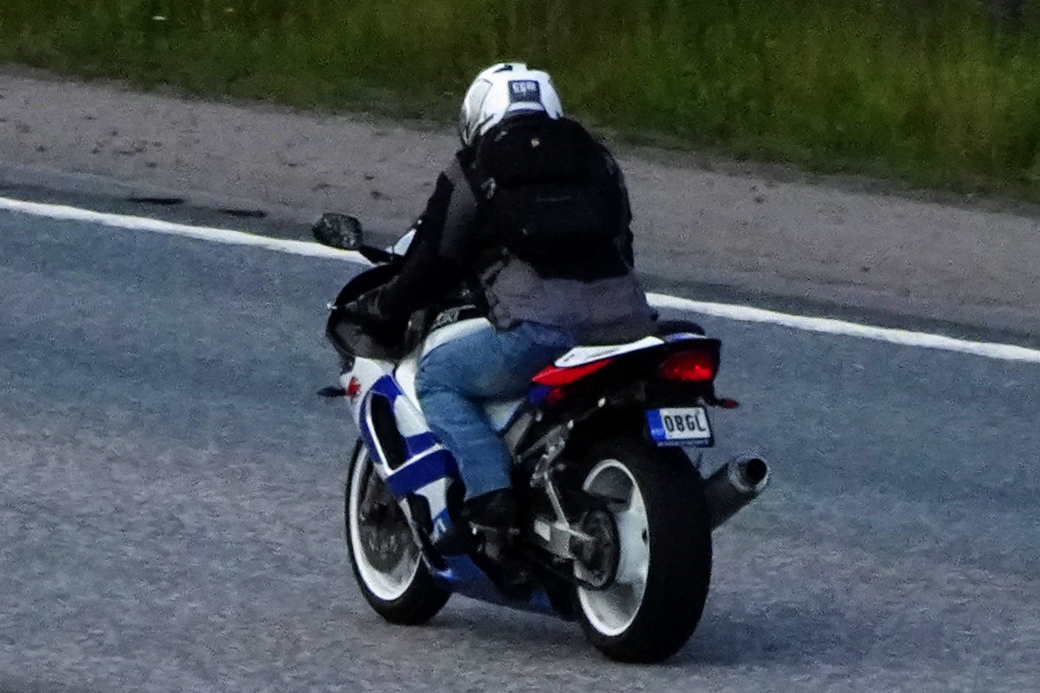 08 GL, Suzuki GSX-R Series 6th gen, 2000–2003