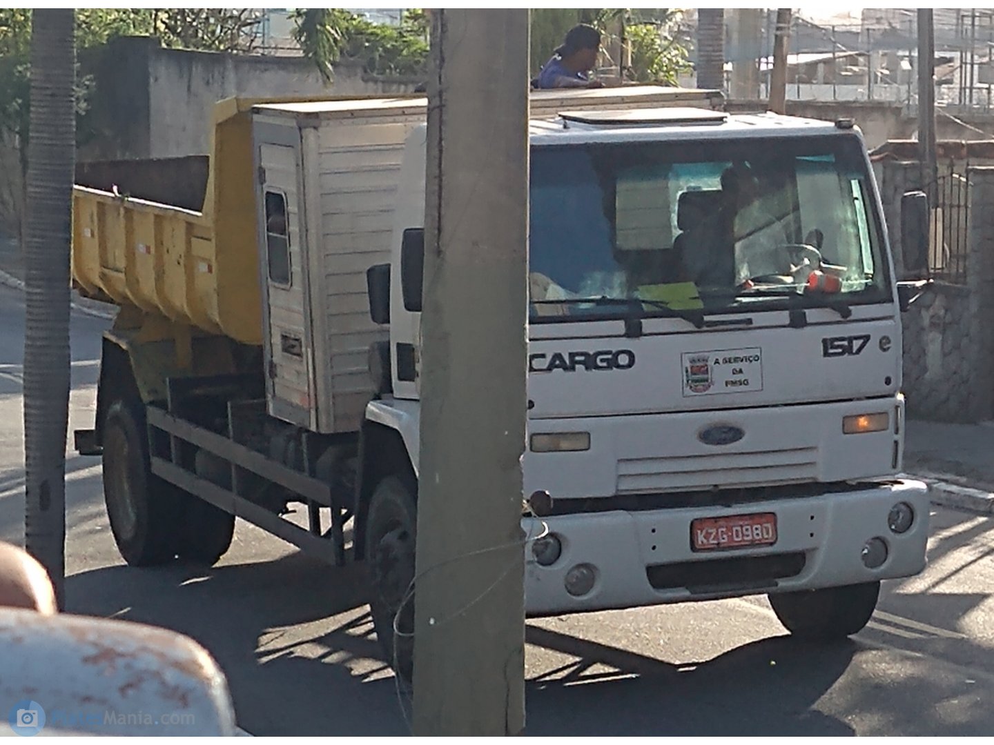 KZG-0980, Ford Cargo 1st gen Medium (LATAM-market), 1st facelift, 2001–2013