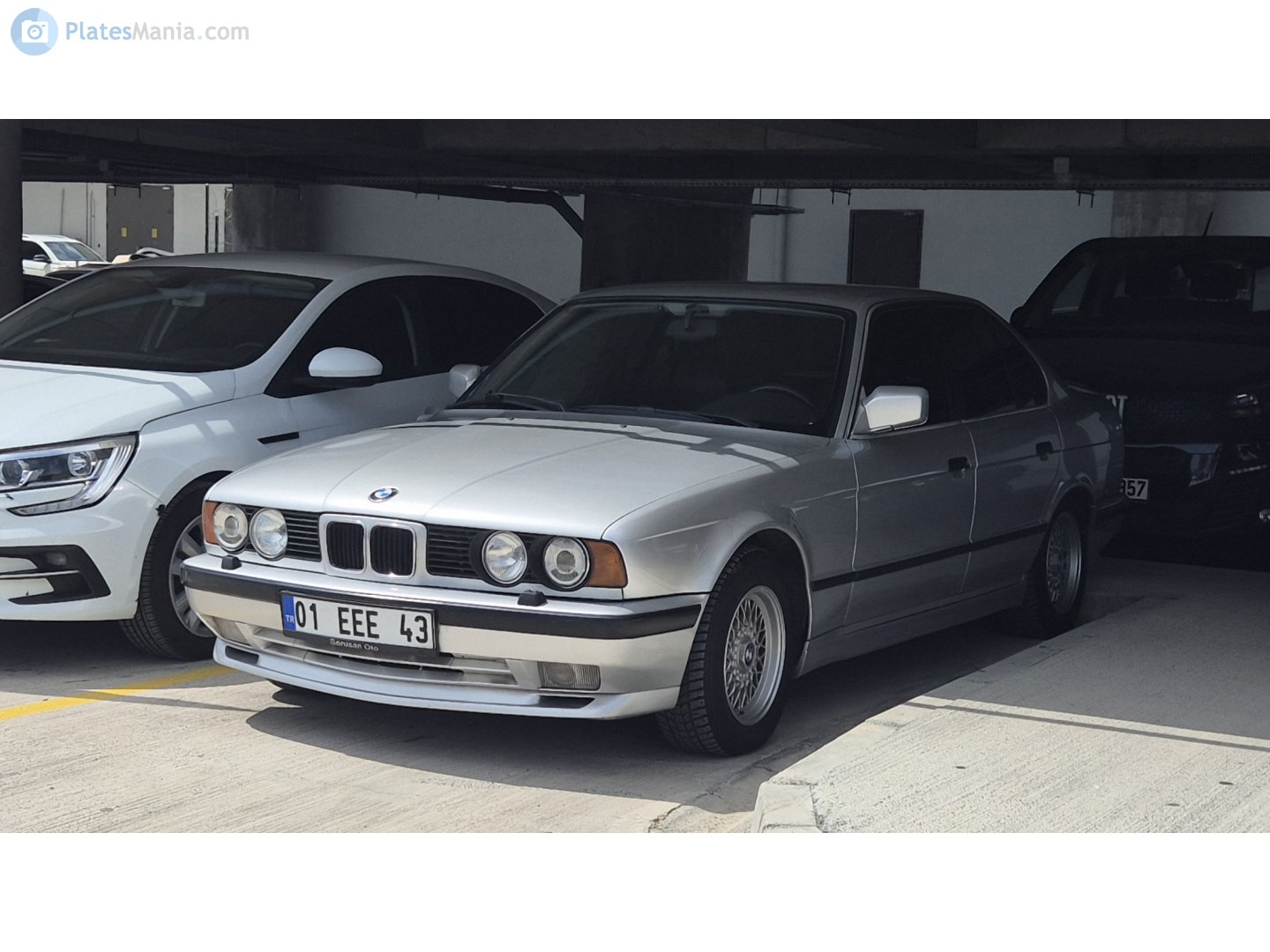 01 EEE 43, BMW 5 Series 3rd gen Sedan (E34), 1988–1995