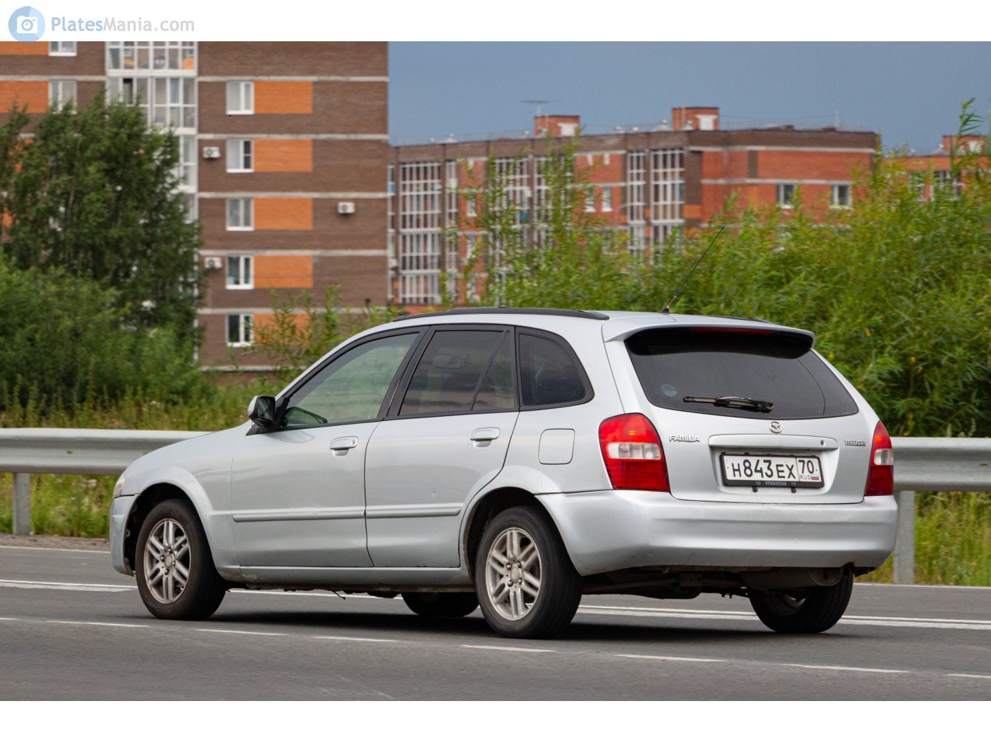 н 843 ех 70, Mazda Familia 8th gen Hatch (BH), 1998–2003