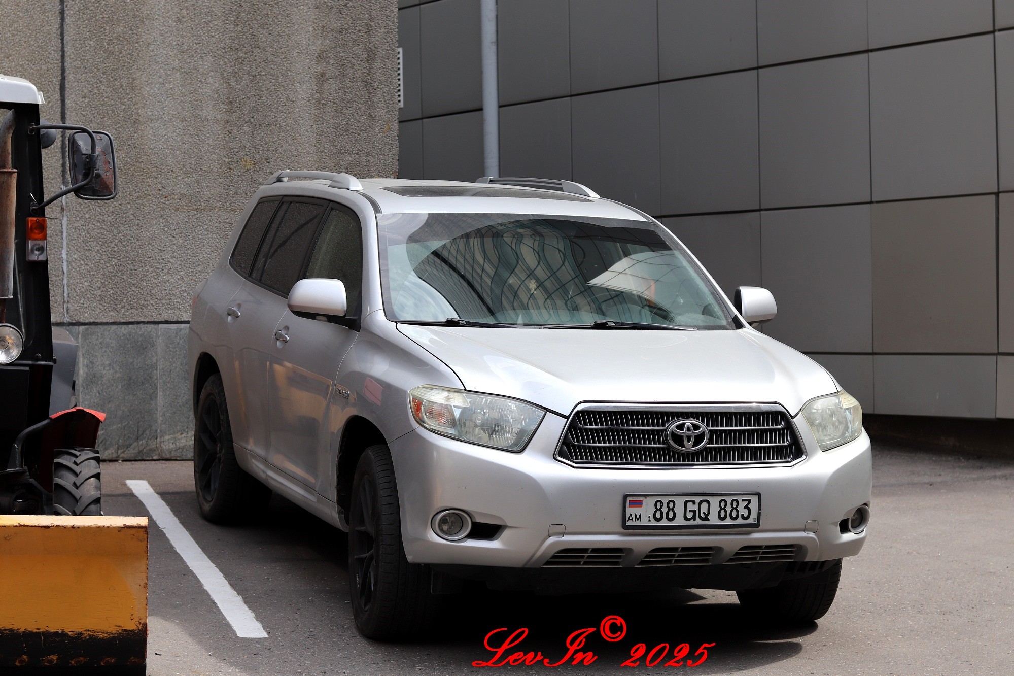 88 GQ 883, Toyota Highlander 2nd gen (XU40), 2007–2010