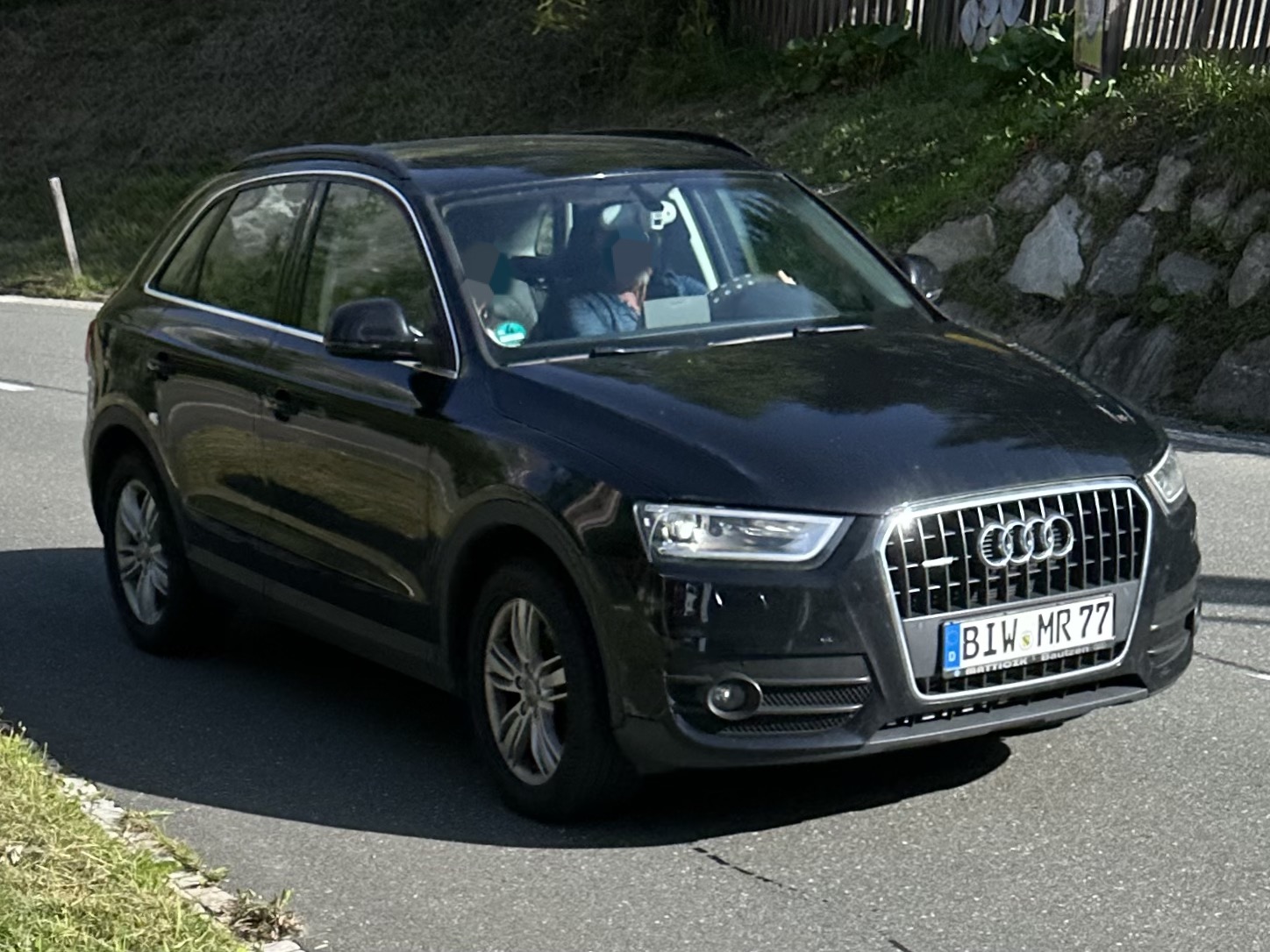 BIW MR 77, Audi Q3 1st gen (8UB/8UG), 2011–2018