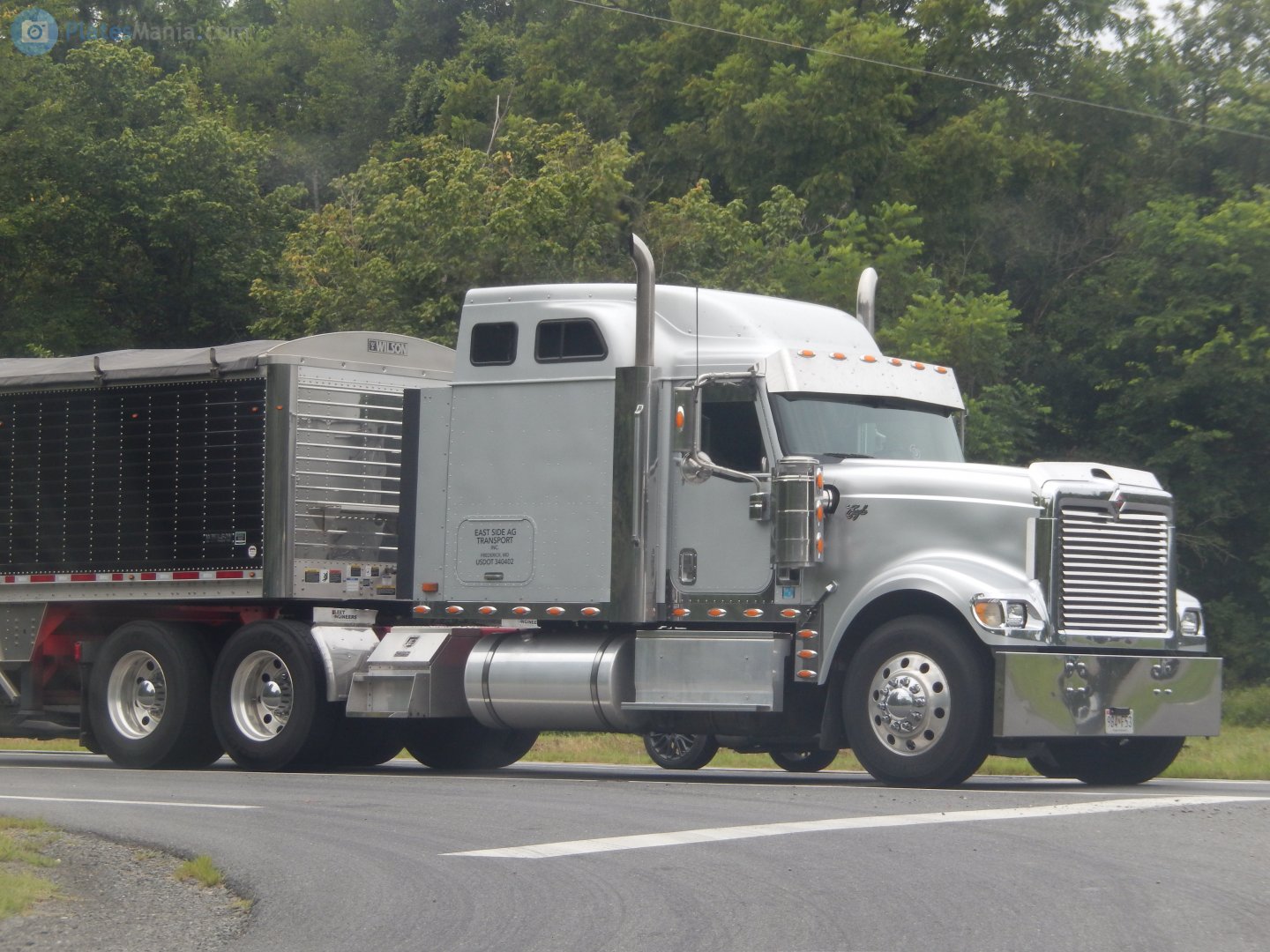 984 F53, International 9000-Series 9900, 1999–2017