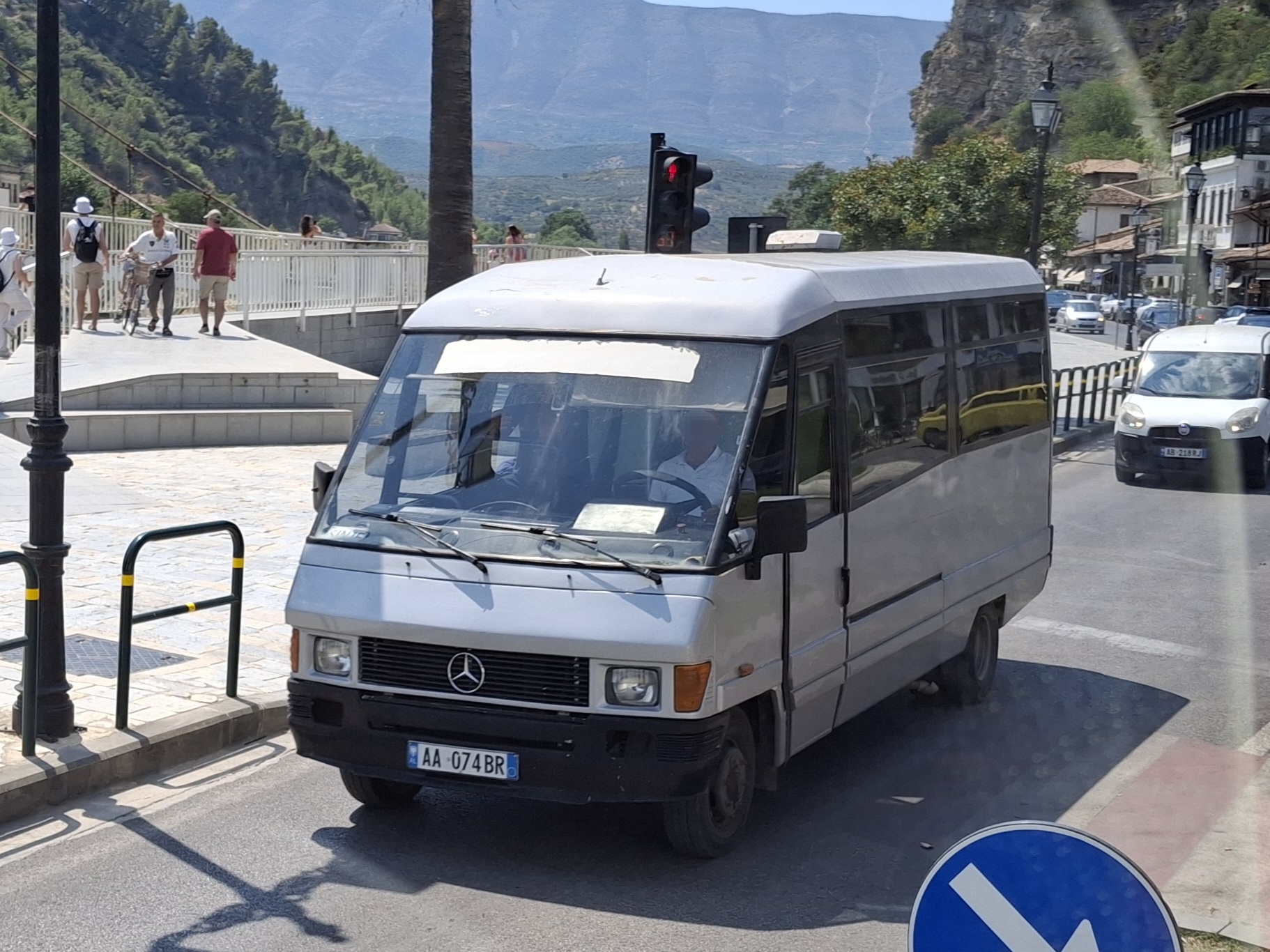 AA 074 BR, Mercedes-Benz MB-Series 1st gen, 1980­–1986