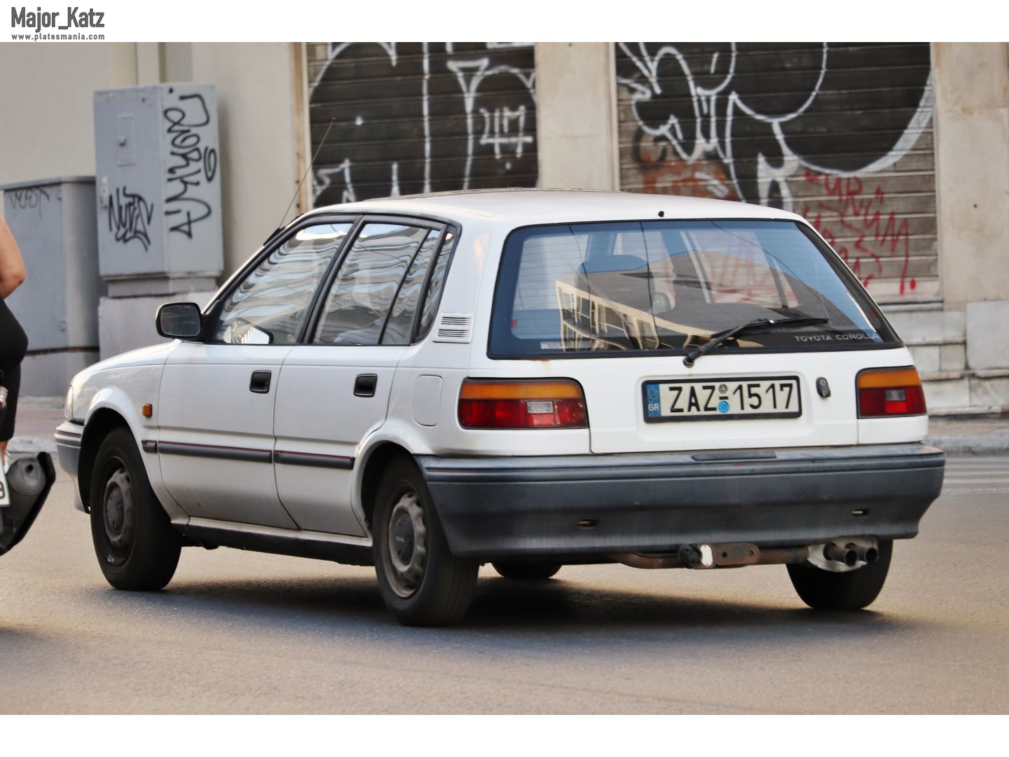 ZAZ-1517, Toyota Corolla 6th gen (FX) 5-door Hatch (E90), 1987–1992