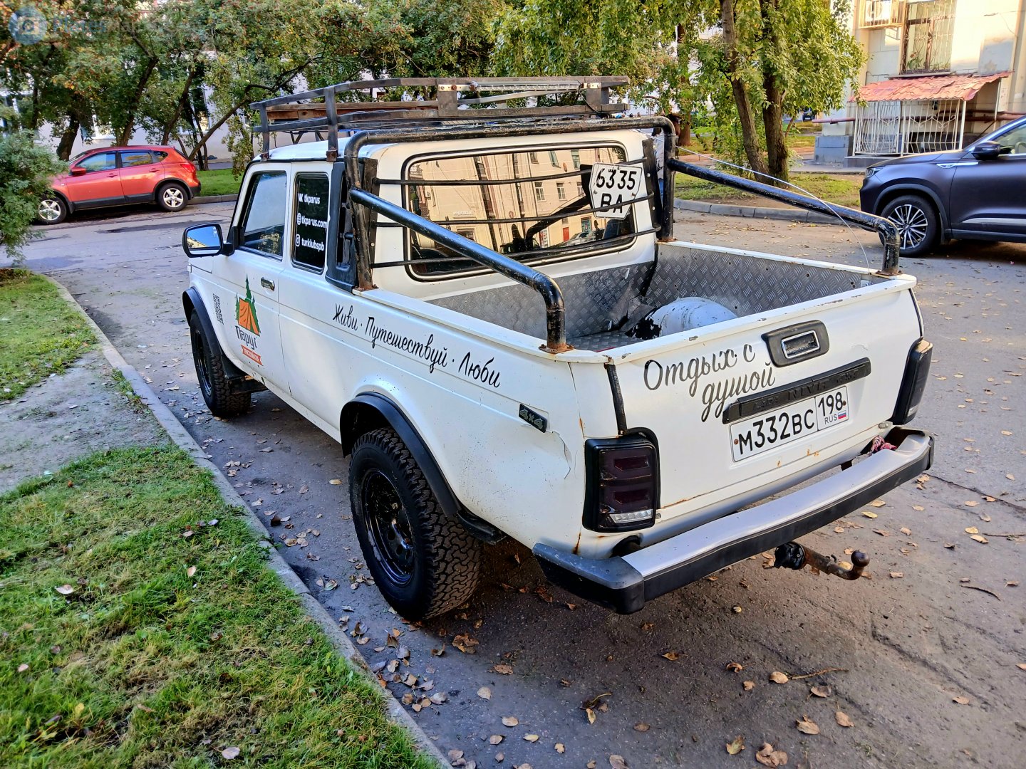 м 332 вс 198, Lada (VAZ) 2329 Нива 