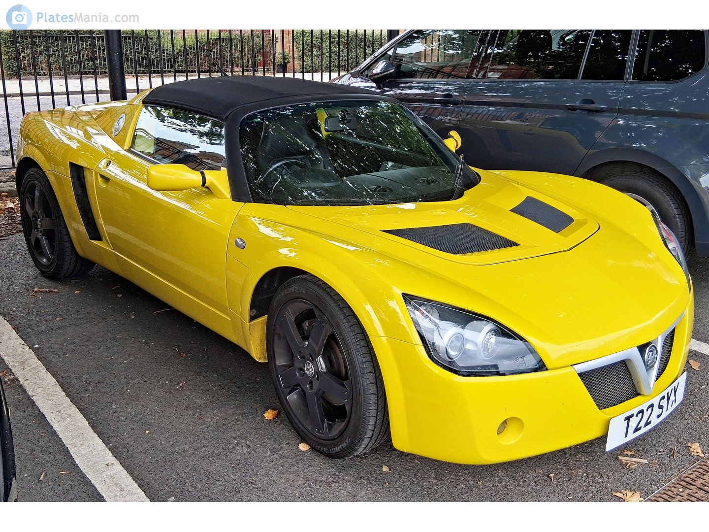 T22SYX, Vauxhall VX220 1st gen (E01), 2000–2005