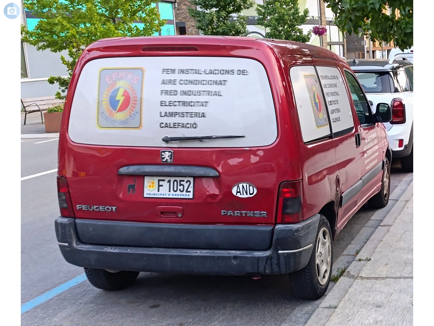 F 1052, Peugeot Partner 1st gen (M49), 1996–2002