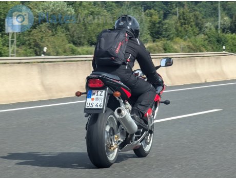 WIZ US 44 (04/10), Suzuki GSX-R Series