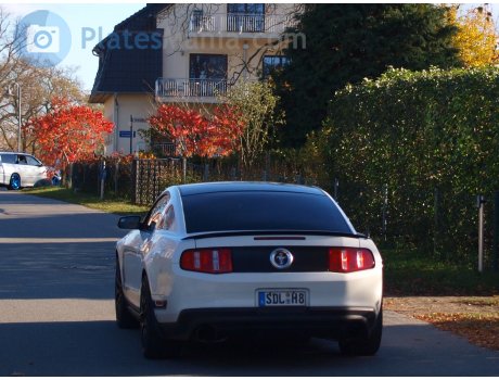 SDL H 8, Ford Mustang