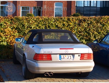 LG J 1 (03/10), Mercedes-Benz SL-Klasse