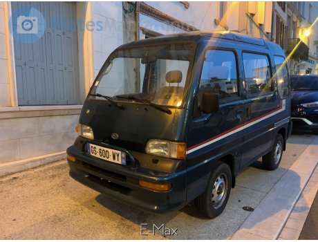 GS-600-WY, Subaru E10/E12