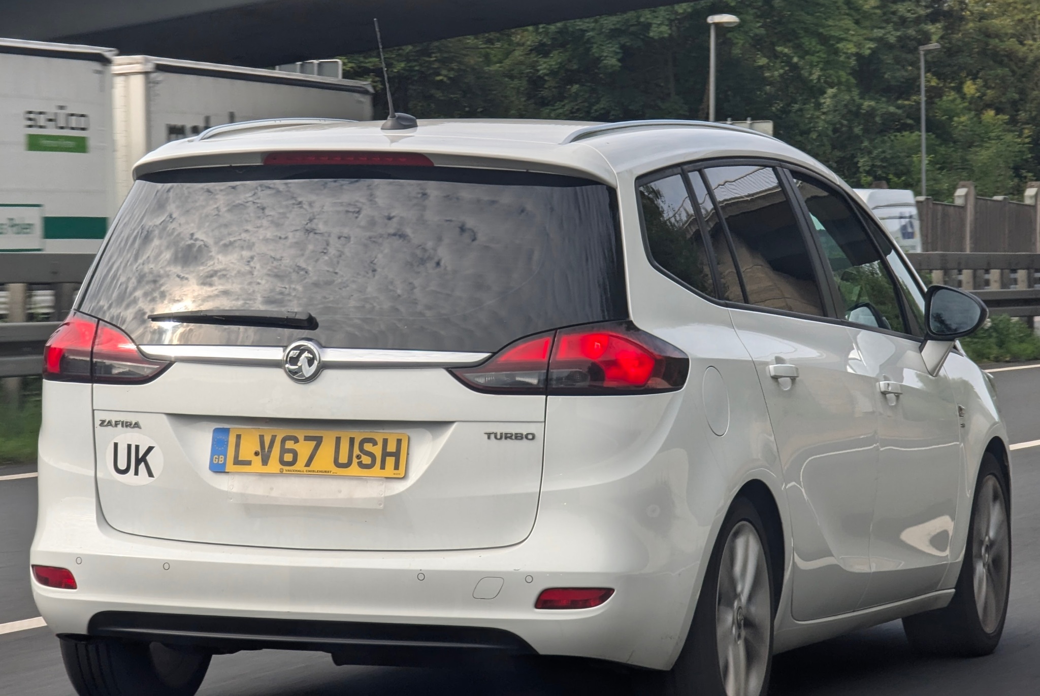 LV67USH, Vauxhall Zafira 3rd gen (C; P12), facelift, 2016–2018