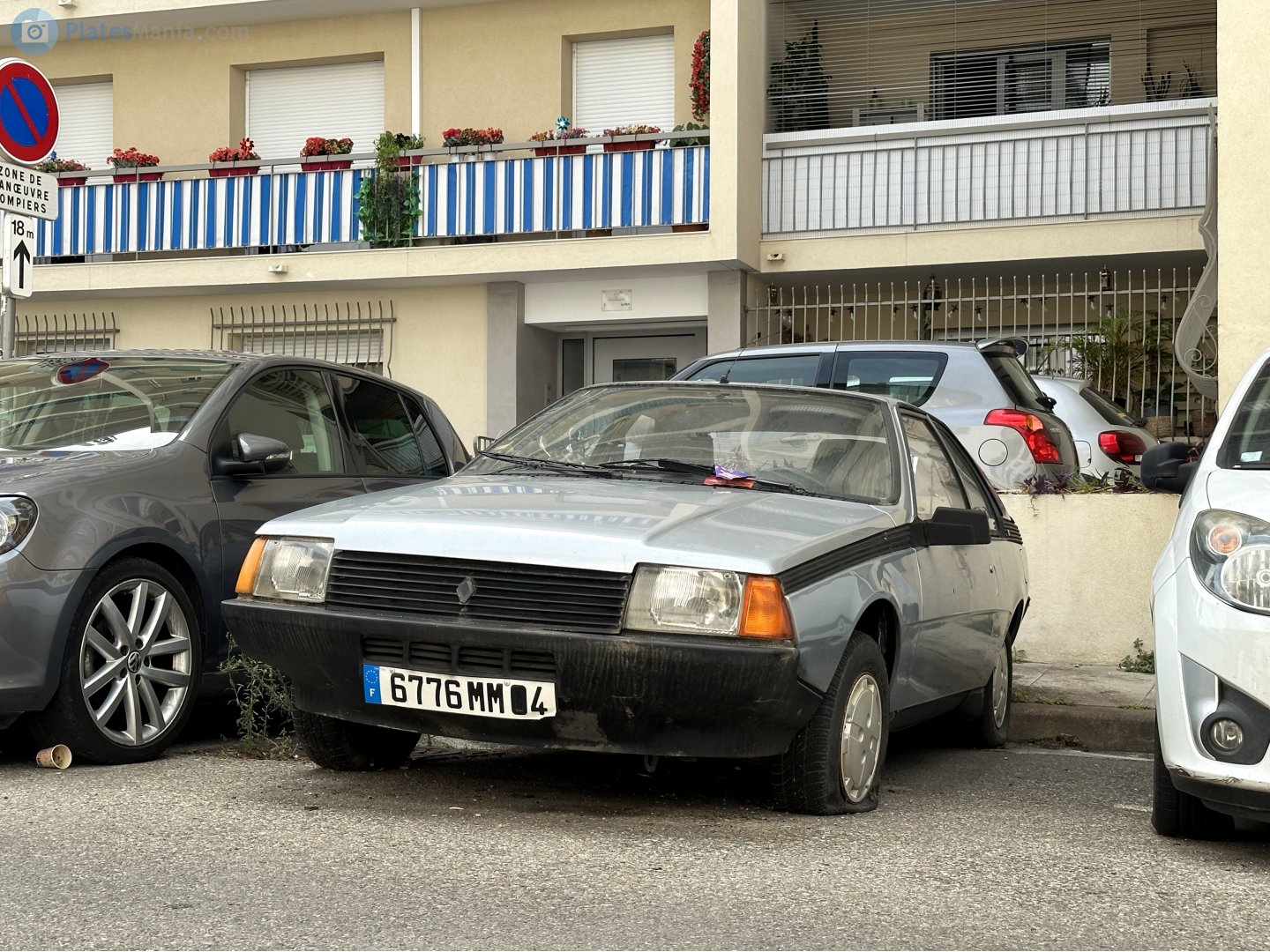 6776 MM 04, Renault Fuego 1st gen (36A/36B), 1979–1992