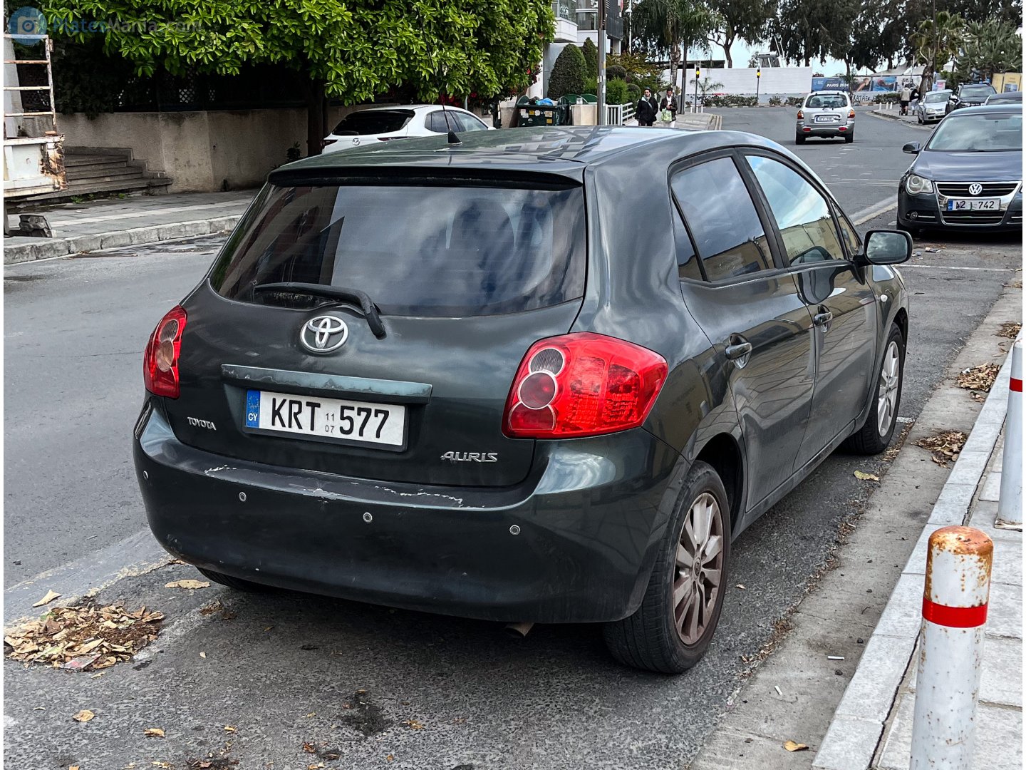 KRT 577, Toyota Auris 1st gen 5-door Hatch (E150), 2006–2010