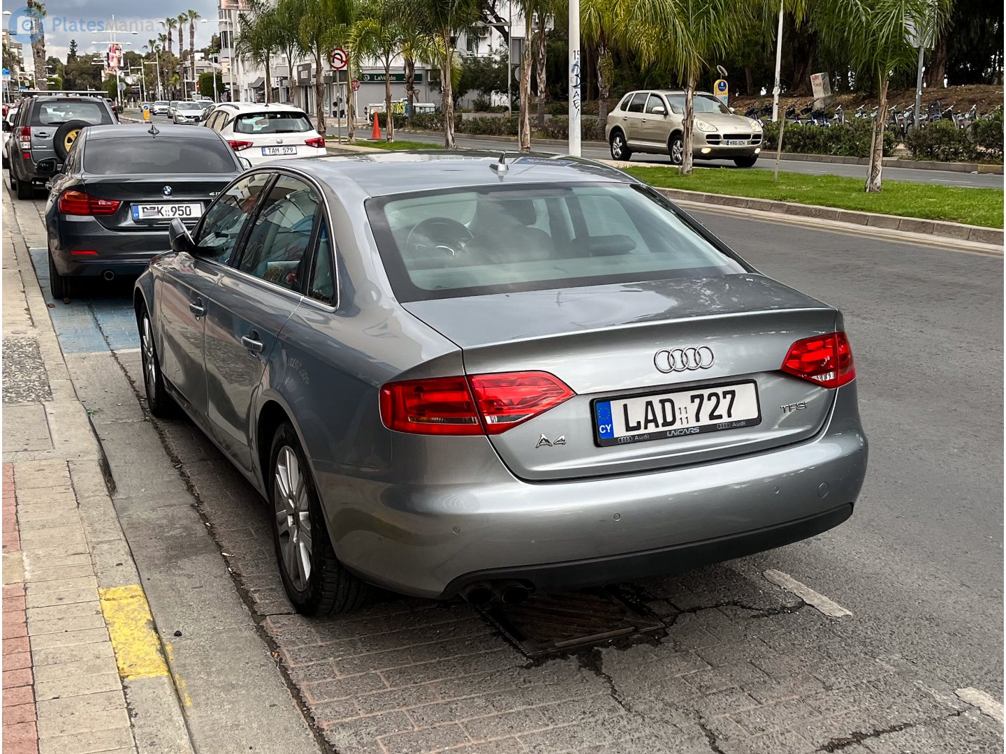 LAD 727, Audi A4 4th gen Sedan (B8/8K2), 2007–2012