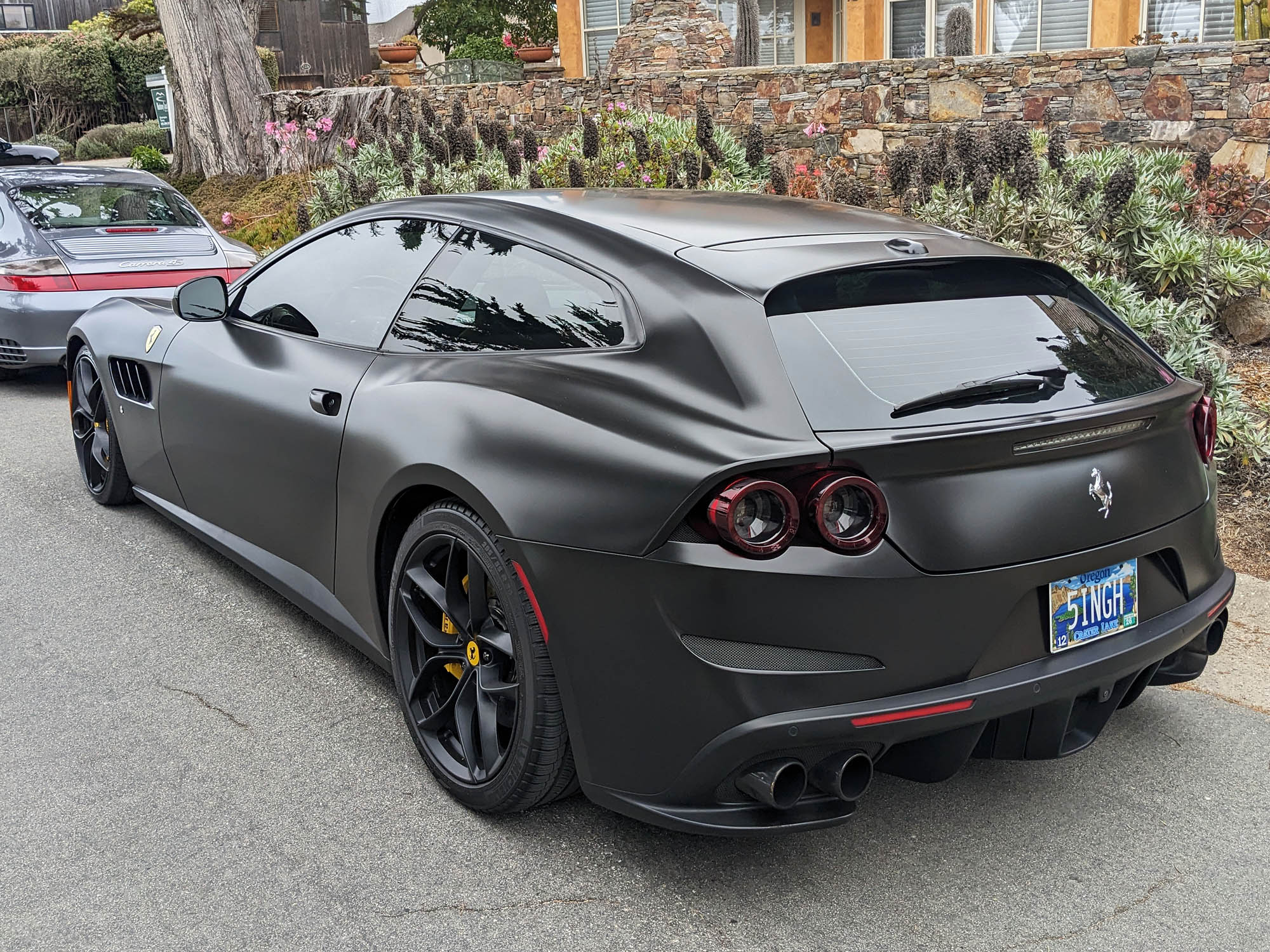 5INGH, Ferrari GTC4 Lusso 1st gen (T) (F151M), 2016–2020