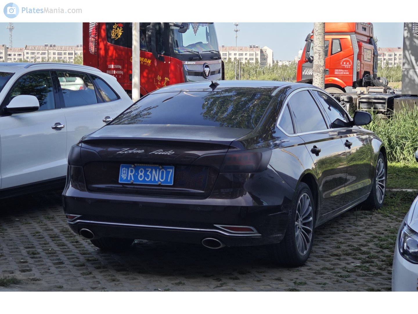 粤R·83N07, Zotye Z700 