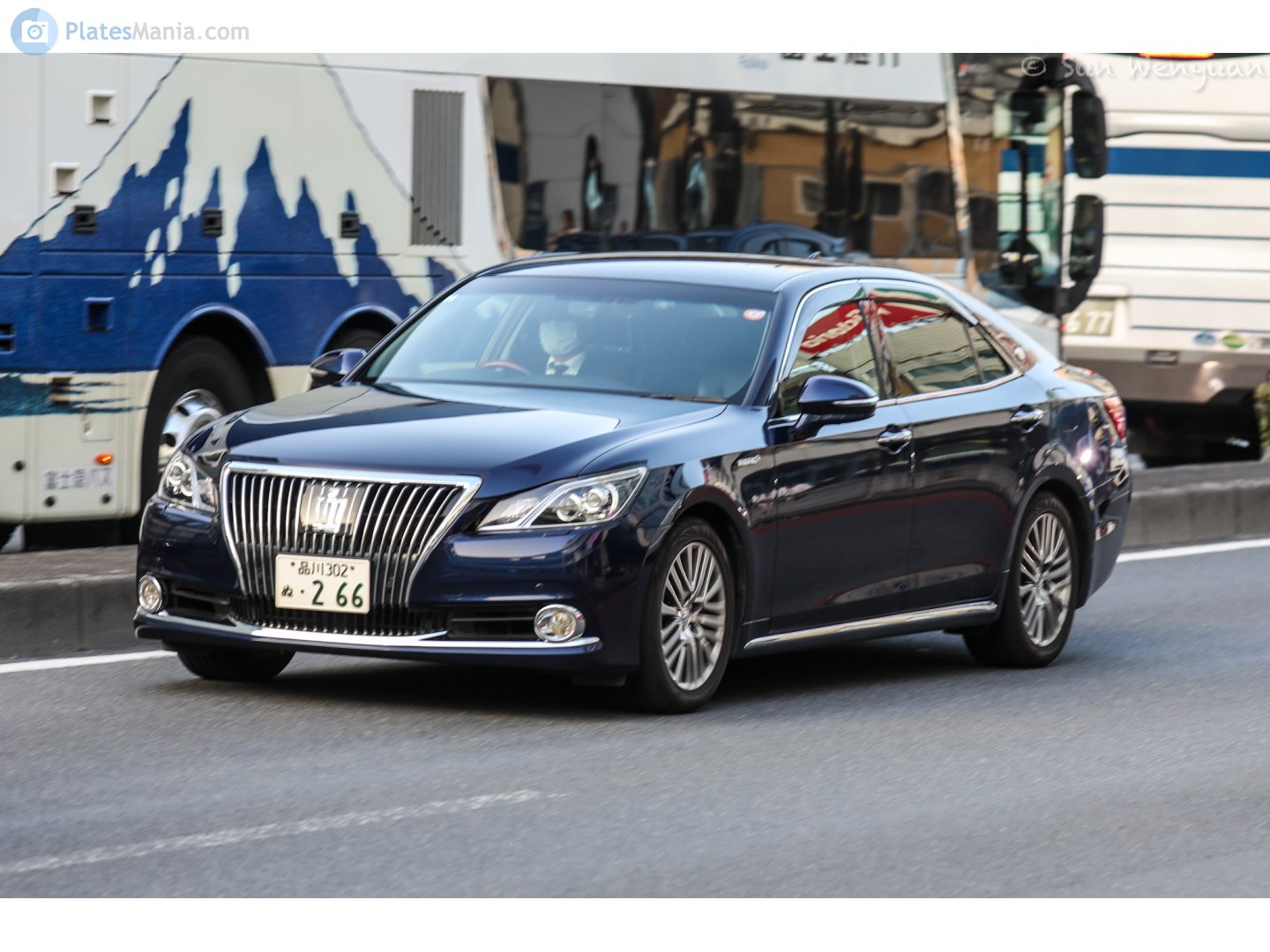 品川 302 ぬ 266, Toyota Crown Majesta 6th gen (S210), 2013­–2018 (­–2020 for CN-market)