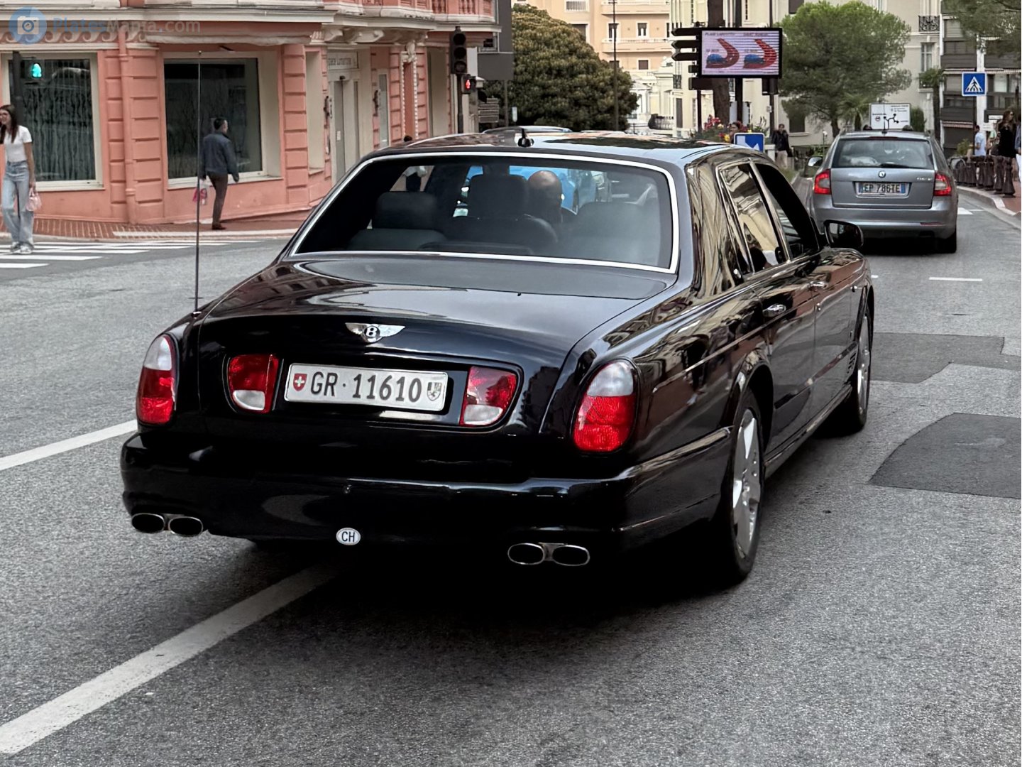 GR 11610, Bentley Arnage 1st gen, facelift, 2005–2010