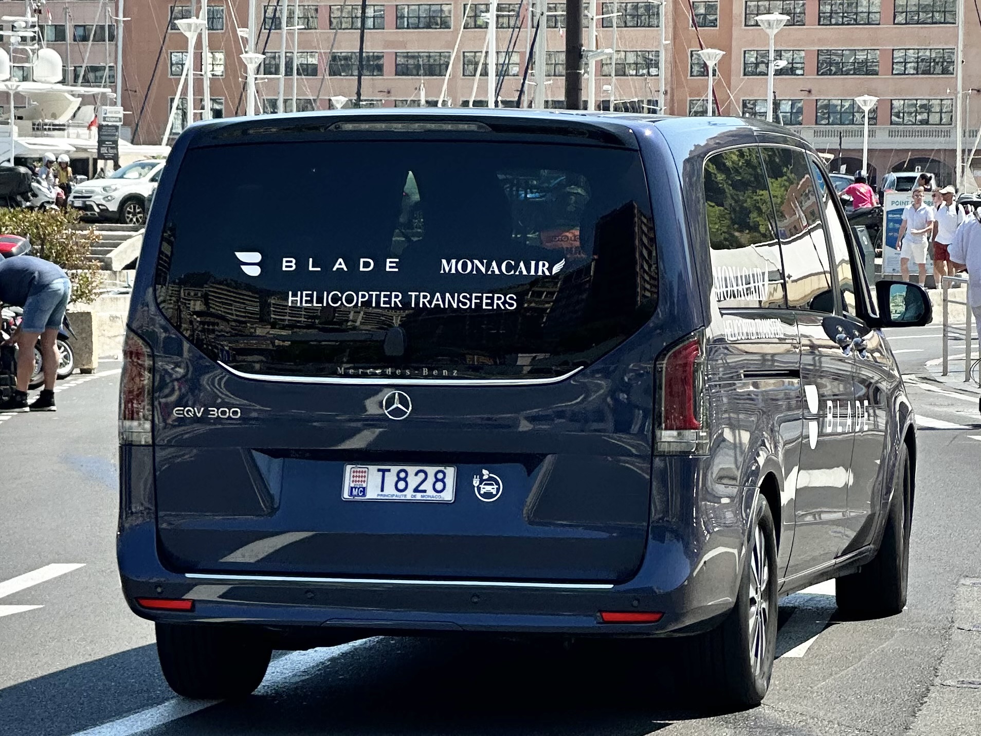 T828, Mercedes-Benz EQV 1st gen, facelift (W447), 2024–