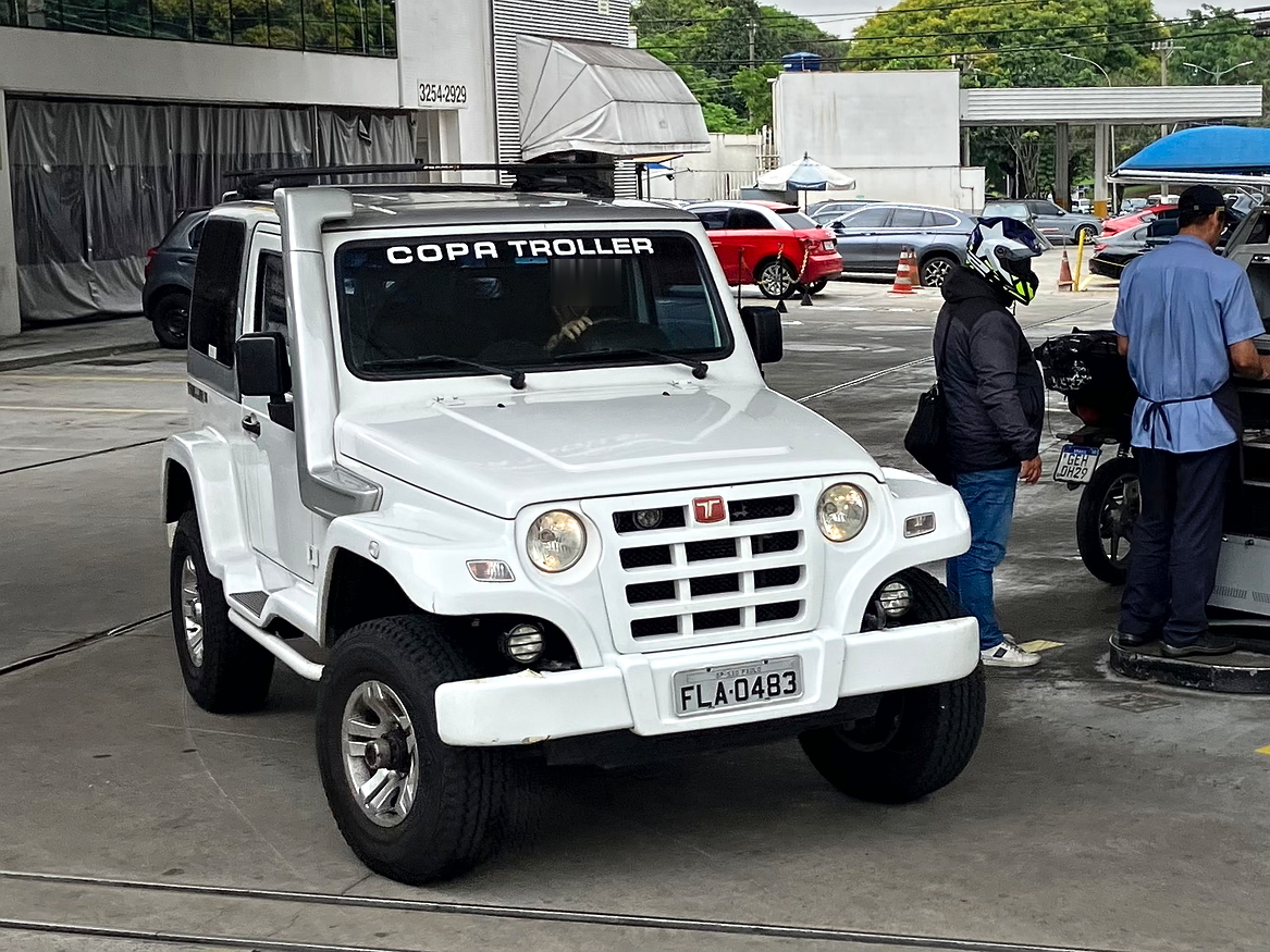 FLA-0483, Troller T4 